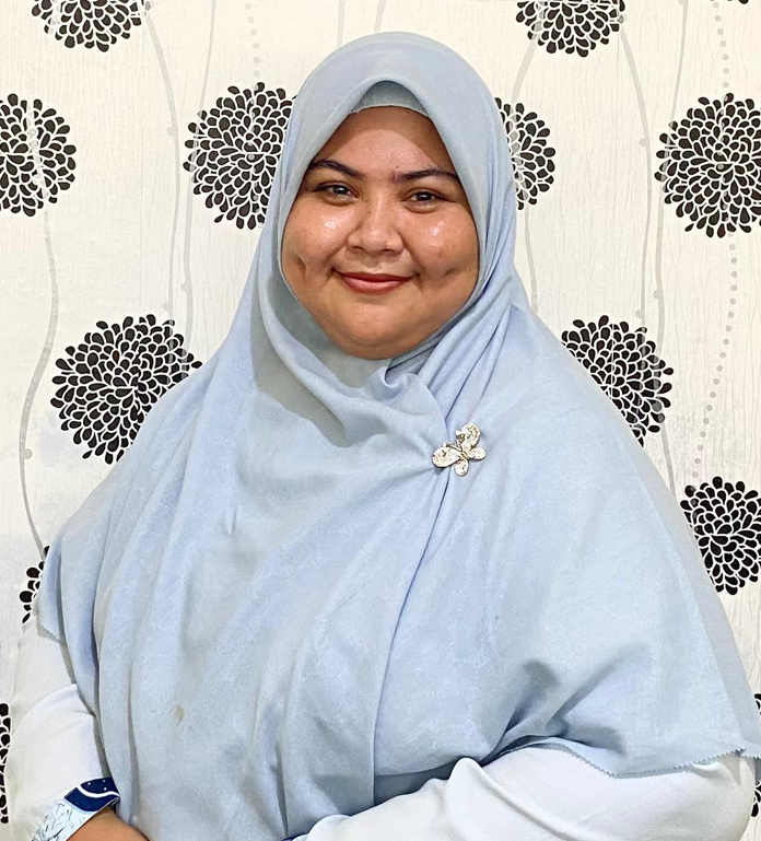 Ustadzah Mira